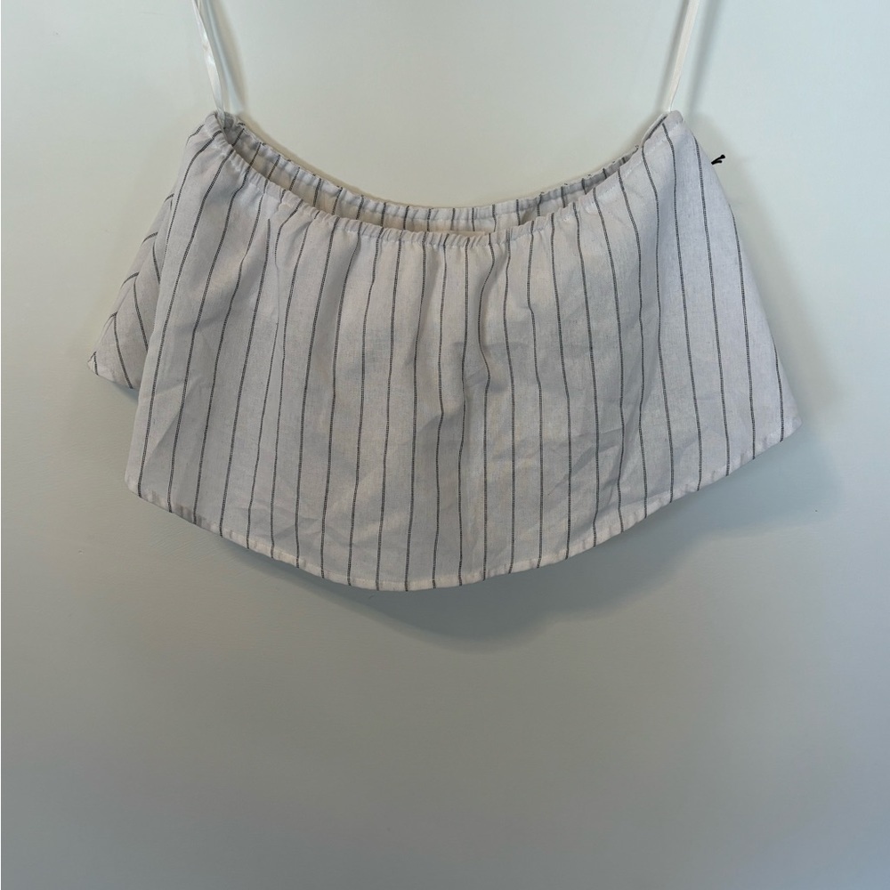 NWT-Superdown- White and black halter crop top